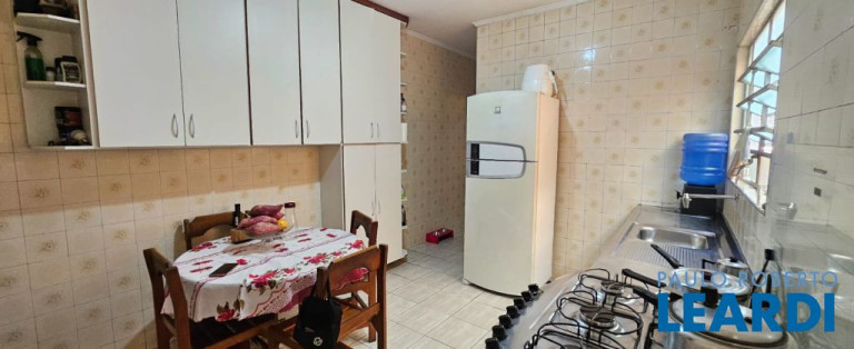 Imagem Sobrado com 4 Quartos à Venda, 198 m² em Vila Floresta - Santo André Imagem Sobrado com 4 Quartos à Venda, 198 m² em Vila Floresta - Santo André