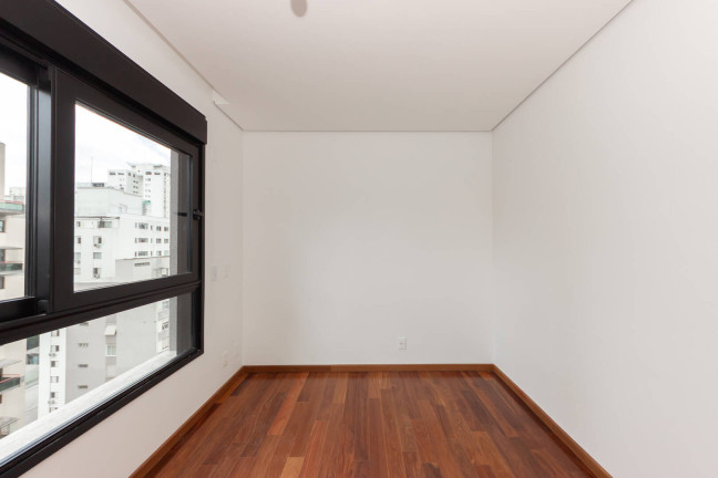 Imagem Apartamento com 3 Quartos à Venda, 208 m² em Jardim Paulista - São Paulo