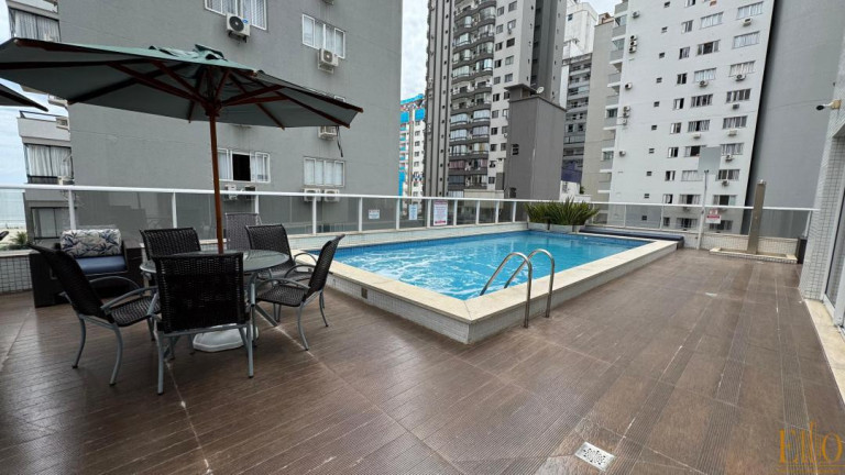 Imagem Apartamento com 3 Quartos à Venda, 135 m² em Centro - Balneário Camboriú Imagem Apartamento com 3 Quartos à Venda, 135 m² em Centro - Balneário Camboriú