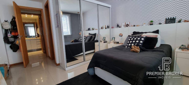 Imagem Apartamento com 4 Quartos à Venda, 140 m² em Várzea - Teresópolis Imagem Apartamento com 4 Quartos à Venda, 140 m² em Várzea - Teresópolis