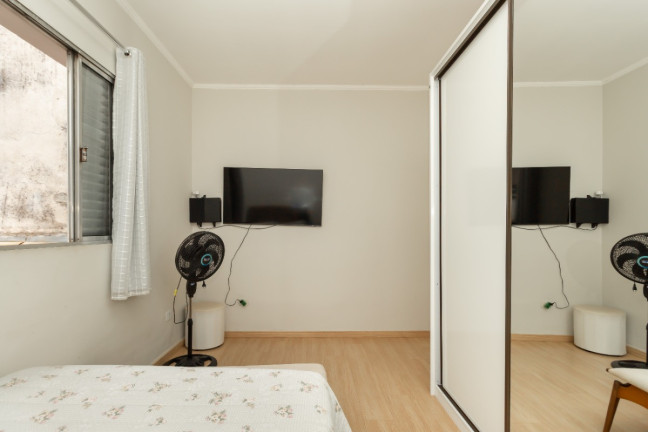 Imagem Casa com 2 Quartos à Venda, 130 m² em Vila Anastácio - São Paulo Imagem Casa com 2 Quartos à Venda, 130 m² em Vila Anastácio - São Paulo