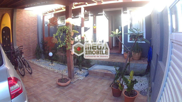 Imagem Casa à Venda, 125 m² em Florianópolis Imagem Casa à Venda, 125 m² em Florianópolis
