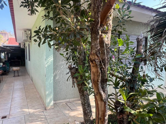 Imagem Casa com 3 Quartos à Venda, 156 m² em Parque Residencial Quebec - Maringa