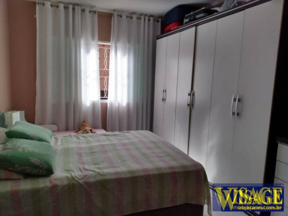 Imagem Casa com 3 Quartos à Venda, em Cid. Jardim - Jacareí Imagem Casa com 3 Quartos à Venda, em Cid. Jardim - Jacareí