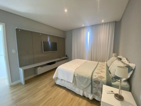 Imagem Casa com 4 Quartos à Venda, 300 m² em Centro - Lauro De Freitas