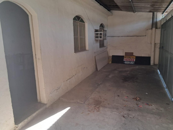 Imagem Casa com 3 Quartos à Venda, em Cosmos - Rio De Janeiro Imagem Casa com 3 Quartos à Venda, em Cosmos - Rio De Janeiro