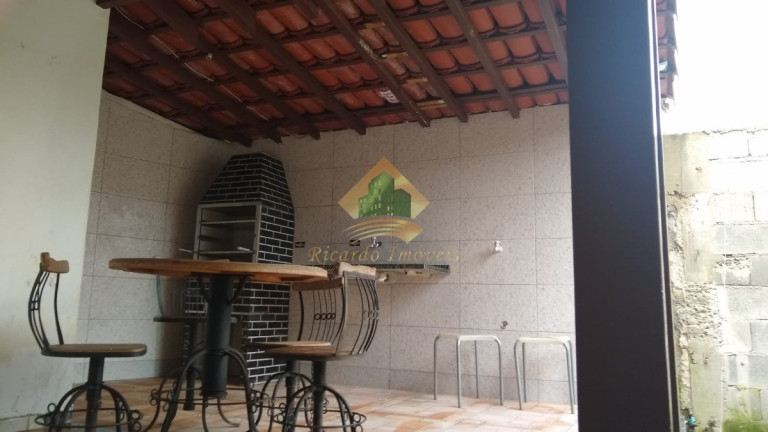 Imagem Casa com 3 Quartos à Venda, 205 m² em Jardim Carolina - Ubatuba Imagem Casa com 3 Quartos à Venda, 205 m² em Jardim Carolina - Ubatuba
