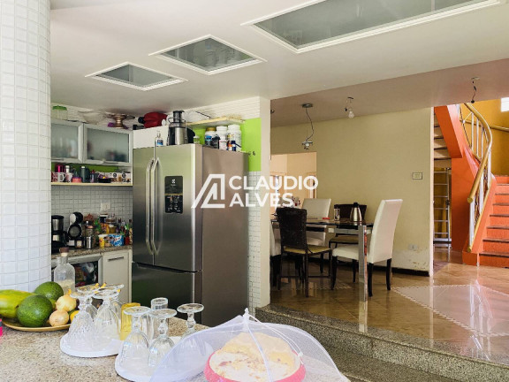 Imagem Casa com 4 Quartos à Venda, 200 m² em Muchila - Feira De Santana Imagem Casa com 4 Quartos à Venda, 200 m² em Muchila - Feira De Santana