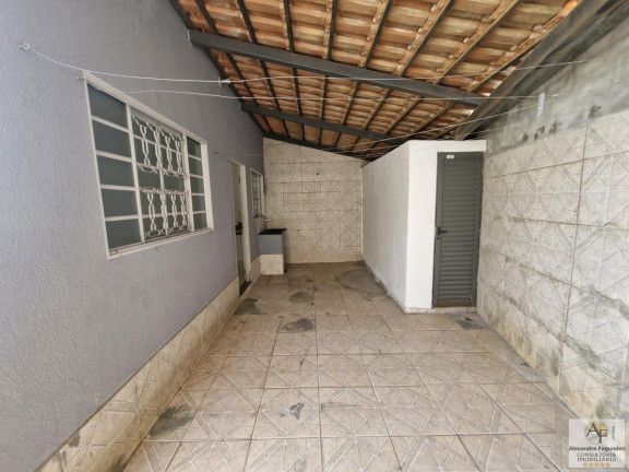 Imagem Casa com 3 Quartos à Venda, 96 m² em Independência - Aparecida De Goiânia