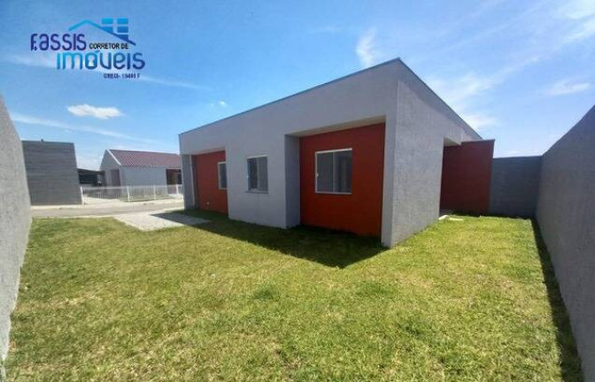 Casa com 3 Quartos à Venda, 56 m² em Embu - Colombo