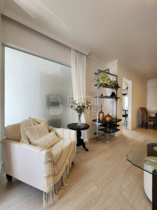 Imagem Apartamento com 2 Quartos à Venda, 97 m² em Centro - Balneário Camboriú Imagem Apartamento com 2 Quartos à Venda, 97 m² em Centro - Balneário Camboriú