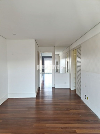 Imagem Apartamento com 3 Quartos à Venda, 194 m² em Panamby - São Paulo Imagem Apartamento com 3 Quartos à Venda, 194 m² em Panamby - São Paulo