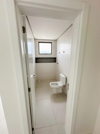 Imagem Apartamento com 3 Quartos à Venda, 135 m² em Meia Praia - Itapema