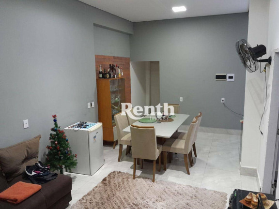 Casa com 3 Quartos à Venda, 30 m² em Balneário Marajá - Itanhaém