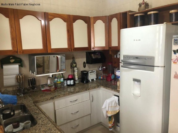 Imagem Apartamento com 3 Quartos à Venda, 199 m² em Centro Histórico - Porto Alegre Imagem Apartamento com 3 Quartos à Venda, 199 m² em Centro Histórico - Porto Alegre