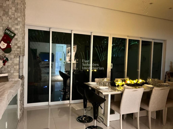 Casa com 2 Quartos à Venda, 103 m² em Jardim Imperial - Cuiabá