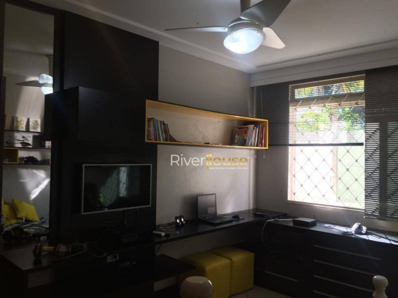 Imagem Casa com 3 Quartos à Venda, 314 m² em Santa Helena - Cuiabá