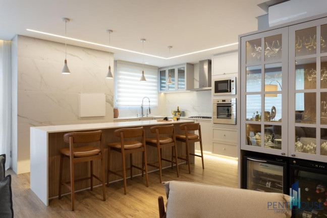 Imagem Apartamento com 3 Quartos à Venda, 130 m² em Centro - Balneário Camboriú