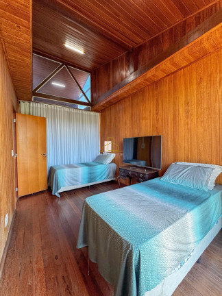 Imagem Casa com 5 Quartos à Venda, 240 m² em Colina De Laranjeiras - Serra Imagem Casa com 5 Quartos à Venda, 240 m² em Colina De Laranjeiras - Serra