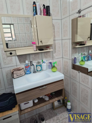 Imagem Casa com 3 Quartos à Venda, 332 m² em Jd. Santa Cecilia - Santa Branca Imagem Casa com 3 Quartos à Venda, 332 m² em Jd. Santa Cecilia - Santa Branca