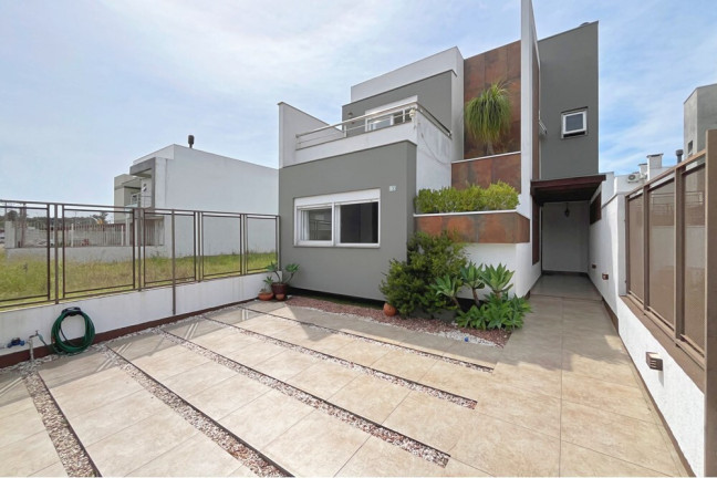 Casa com 3 Quartos à Venda, 154 m² em Hípica - Porto Alegre