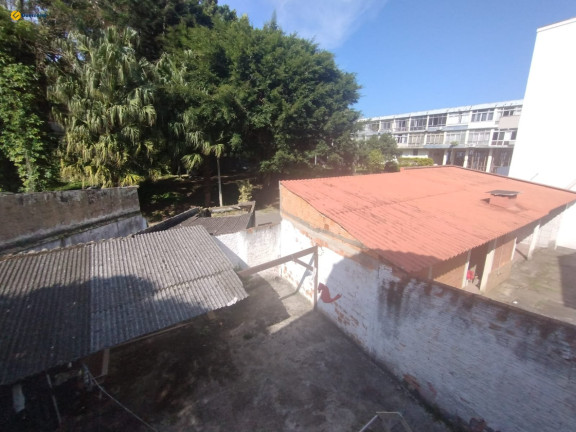 Imagem Casa com 2 Quartos à Venda, 200 m² em Coqueiros - Florianópolis Imagem Casa com 2 Quartos à Venda, 200 m² em Coqueiros - Florianópolis