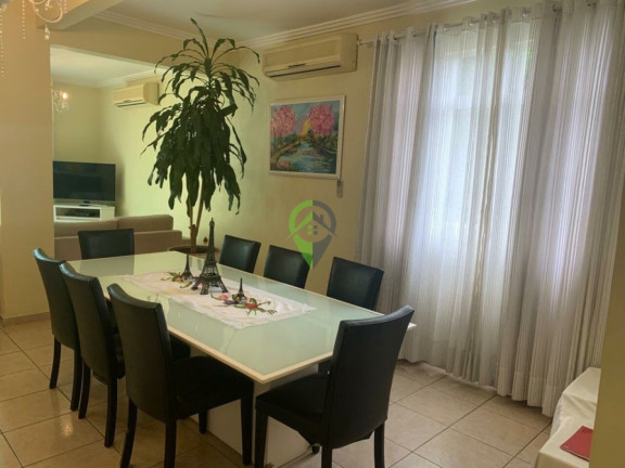 Imagem Casa com 3 Quartos à Venda, 256 m² em Embaré - Santos Imagem Casa com 3 Quartos à Venda, 256 m² em Embaré - Santos