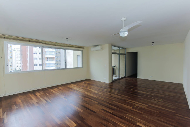 Imagem Apartamento com 3 Quartos para Alugar, 160 m² em Itaim Bibi - São Paulo Imagem Apartamento com 3 Quartos para Alugar, 160 m² em Itaim Bibi - São Paulo