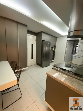 Imagem Apartamento com 3 Quartos à Venda, 169 m² em Santa Mônica - Feira De Santana Imagem Apartamento com 3 Quartos à Venda, 169 m² em Santa Mônica - Feira De Santana
