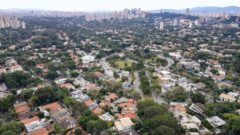 Imagem Casa com 4 Quartos à Venda, 198 m² em Alto De Pinheiros - São Paulo