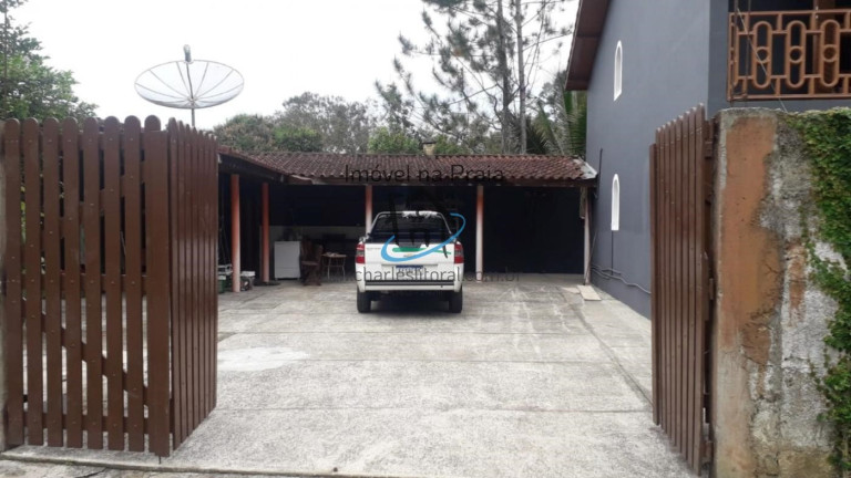 Imagem Casa com 5 Quartos à Venda, 82 m² em Getuba - Caraguatatuba
