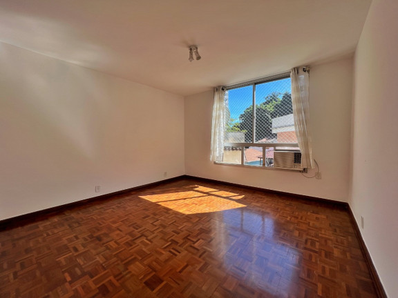Imagem Apartamento com 3 Quartos à Venda, 122 m² em Ingá - Niterói Imagem Apartamento com 3 Quartos à Venda, 122 m² em Ingá - Niterói