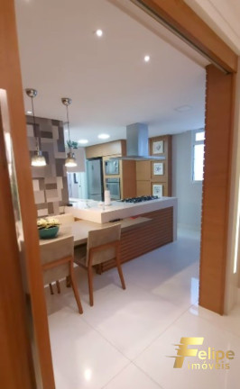 Imagem Cobertura com 4 Quartos à Venda, 238 m² em Centro - Guarapari