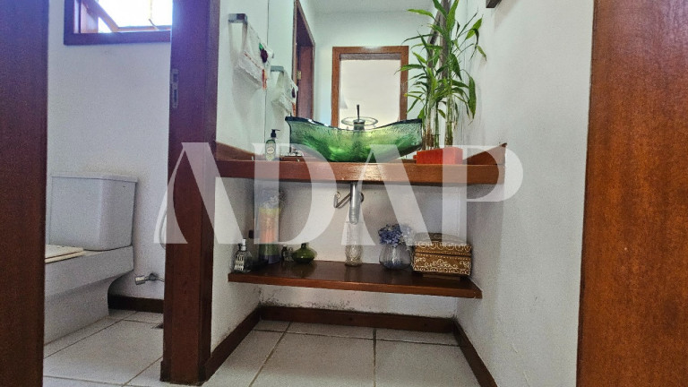 Imagem Casa com 4 Quartos à Venda, 367 m² em Vargem Pequena - Rio De Janeiro Imagem Casa com 4 Quartos à Venda, 367 m² em Vargem Pequena - Rio De Janeiro