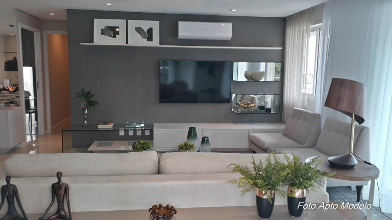 Imagem Apartamento com 3 Quartos à Venda, 165 m² em Cocó - Fortaleza