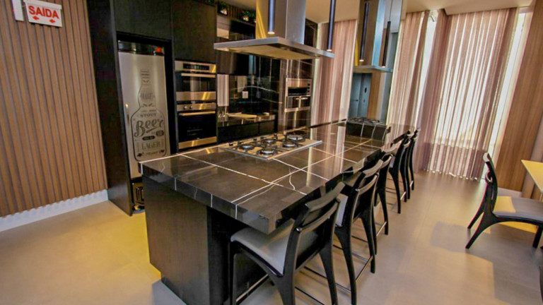 Imagem Apartamento com 3 Quartos à Venda, 18.000 m² em Cabeçudas - Itajaí