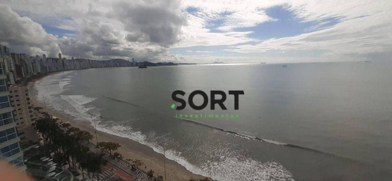 Imagem Apartamento com 3 Quartos à Venda, 170 m² em Centro - Balneário Camboriú