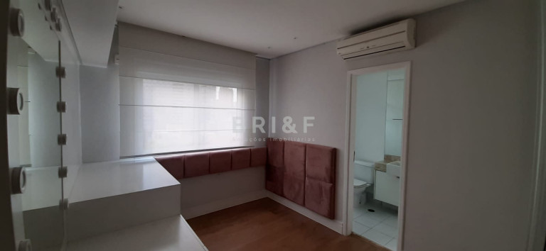 Imagem Apartamento com 3 Quartos à Venda, 191 m² em Vila Nova Conceição - São Paulo