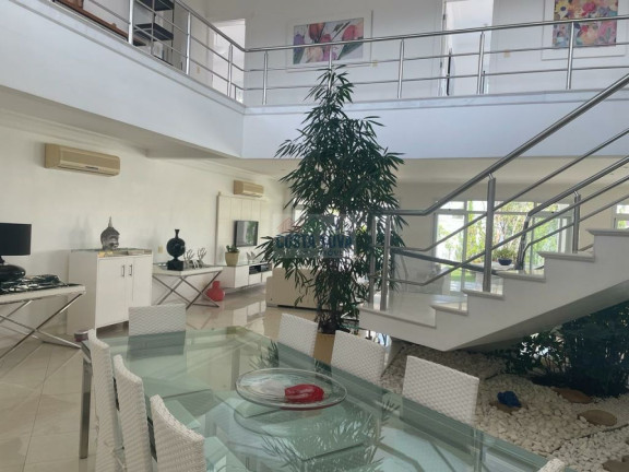 Imagem Casa com 5 Quartos à Venda, 757 m² em Jardim Virgínia - Guarujá Imagem Casa com 5 Quartos à Venda, 757 m² em Jardim Virgínia - Guarujá