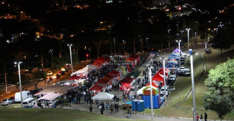 Imagem Terreno à Venda, 1.120 m² em Vitória Régia - Atibaia