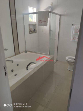 Imagem Casa com 3 Quartos à Venda, 280 m² em Floresta - Joinville Imagem Casa com 3 Quartos à Venda, 280 m² em Floresta - Joinville