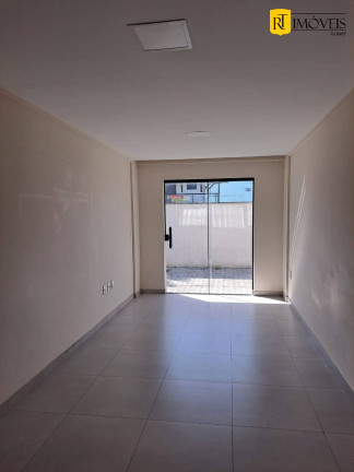 Apartamento com 2 Quartos para Alugar, 70 m² em Palmeiras - Cabo Frio