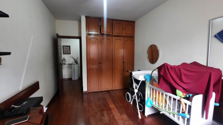 Imagem Apartamento com 4 Quartos à Venda, 168 m² em Horto - Belo Horizonte