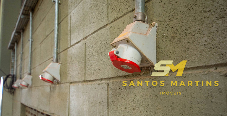Imagem Galpão para Alugar, 4 m² em Santa Maria Imagem Galpão para Alugar, 4 m² em Santa Maria