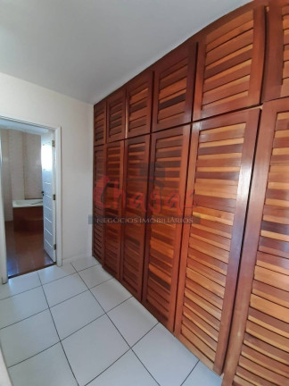 Imagem Apartamento com 4 Quartos à Venda, 256 m² em Centro - Caraguatatuba Imagem Apartamento com 4 Quartos à Venda, 256 m² em Centro - Caraguatatuba