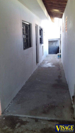 Casa com 2 Quartos à Venda,  em Jd. Paraiso - Jacareí
