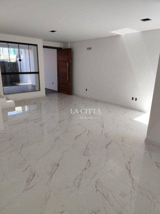 Imagem Sobrado com 2 Quartos à Venda, 172 m² em São Judas - Itajaí Imagem Sobrado com 2 Quartos à Venda, 172 m² em São Judas - Itajaí