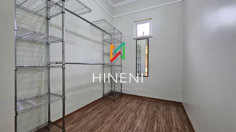 Imagem Casa à Venda, em Atibaia Imagem Casa à Venda, em Atibaia