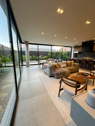 Casa de Condomínio com 4 Quartos à Venda, 270 m² em Parque Universitário - Franca
