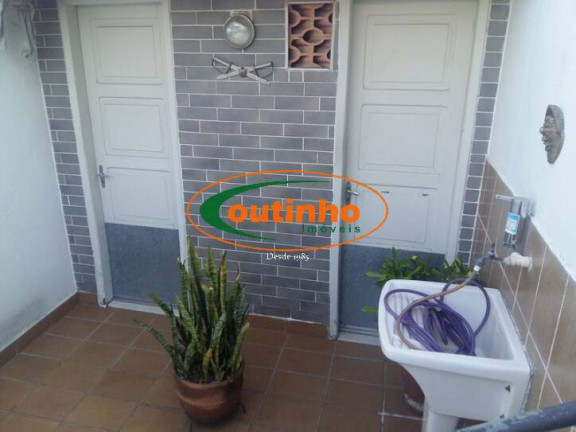 Imagem Casa com 4 Quartos à Venda, 220 m² em Grajaú - Rio De Janeiro Imagem Casa com 4 Quartos à Venda, 220 m² em Grajaú - Rio De Janeiro